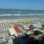 Daniel's Fronte Mare 3*