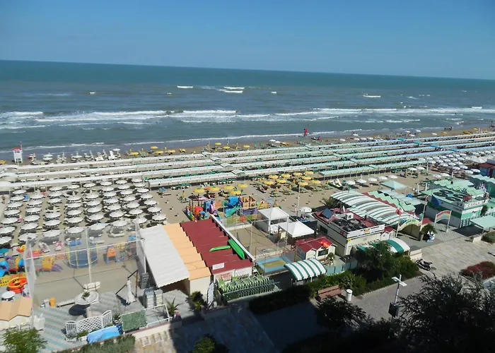 Daniel's Fronte Mare 3*