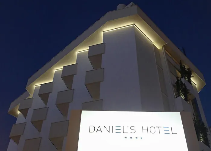 Hotell Daniel's Fronte Mare 3*