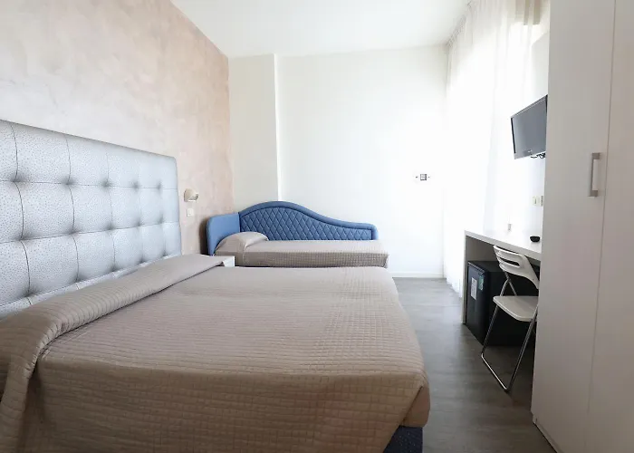 Daniel's Fronte Mare Hotell