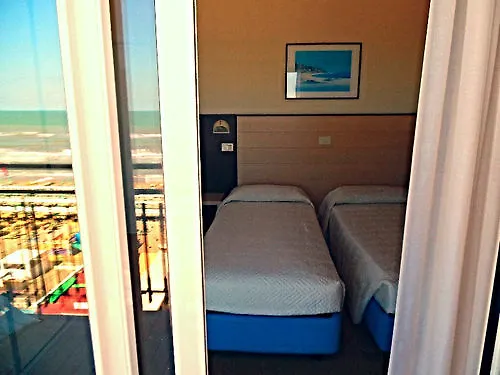 Daniel's Fronte Mare Hotell