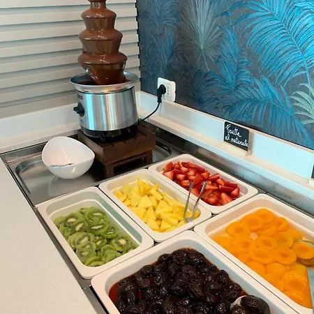 فندق Daniel's Fronte Mare 3*