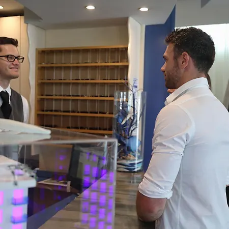 Daniel's Fronte Mare 3* Riccione