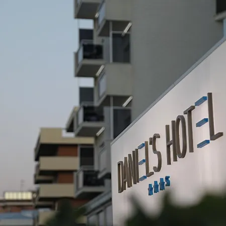 Daniel's Fronte Mare Hotell 3*