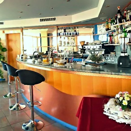 Daniel's Fronte Mare Szálloda 3*