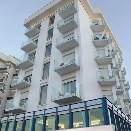 Daniel's Fronte Mare Riccione
