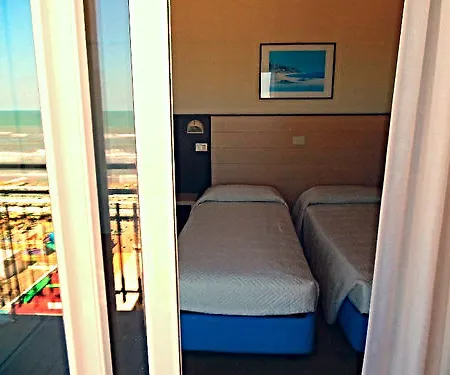 Daniel's Fronte Mare Hotell