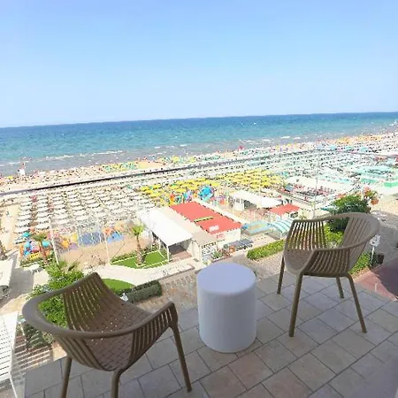 Daniel's Fronte Mare Hotell Riccione