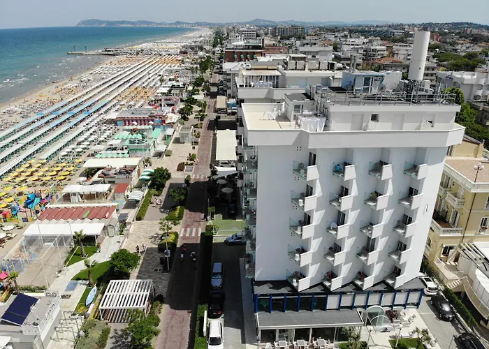 Hotel Hotel Daniel'S Fronte Mare