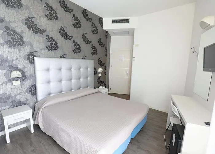 Hotel Daniel'S Fronte Mare Hotel 3*